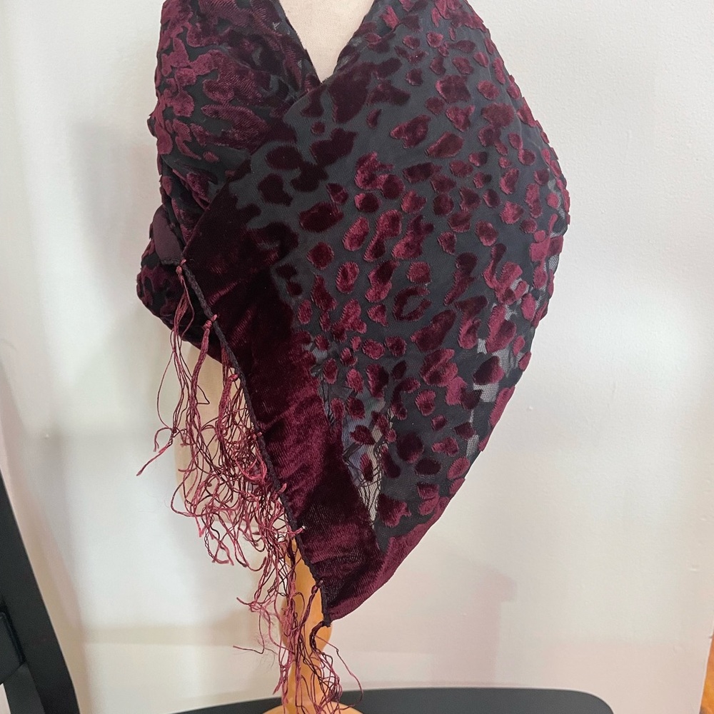 NWT cheetah scarf